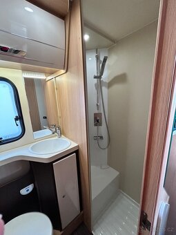 Obytné auto/ bydlík/ alkovna/ obytňák k pronájmu - 8