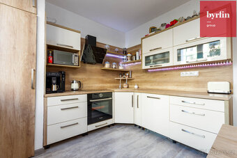 Kompletně zrekonstruovaný družstevní byt 3+1 v Orlové-Lutyni - 8