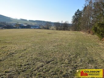 Valchov, parcela pro komerční výstavbu 8 679 m2 – pozemek - 8