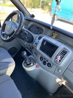 Renault Trafik - 8