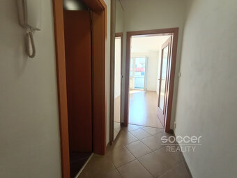 Pronájem bytu 1+kk/B, 30 m2, Praha 10 - Horní Měcholupy, ul. - 8
