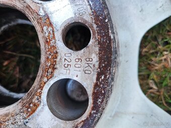 Originál Audi kola 7,5jx16 5x112 ET 45 8K0601025F - 8