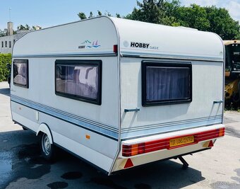 OBYTNÝ KARAVAN HOBBY 450 - 8