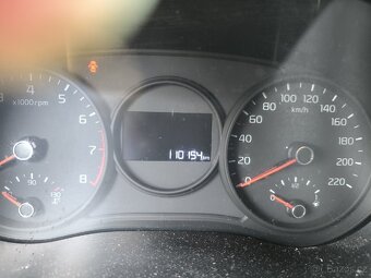 Kia Picanto - 8