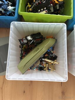LEGO sbírka – 7 krabic + 2 malé, cca 6 kg - 8