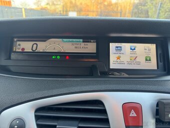 Renault Scénic 3 1.9 DCI - 8