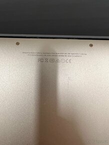 Macbook 12  2017, 8 RAM, 512 GB - 8