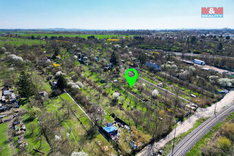Prodej chaty se zahradou, 2110 m², Brno - 8