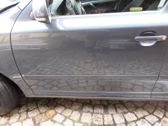skoda octavia 2,fac.1.6mpi,75kw,veskere nd. barva 9153 - 8