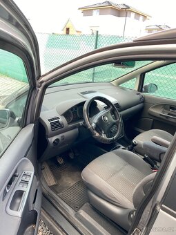 Seat Alhambra 1.9 TDI, 85 kW, 7 míst, r.v. konec 2009 - 8