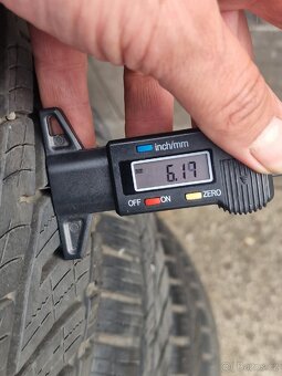 215/55/17 Alu kola Dezent 5x112 celoroční - 8