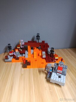 LEGO MINECRAFT – 2× set (21126 + 21139) - 8