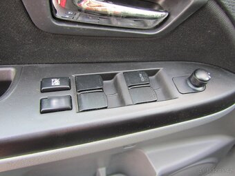 Suzuki SX4 1.6VVT , 88 kW benzín, 2009 - 8