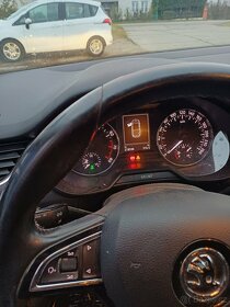 Škoda Octavia 1.4 benzín + cng - 8