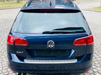 Volkswagen Golf 2.0TDI 110KW VÝHŘEV SENZORY SERVISKA - 8