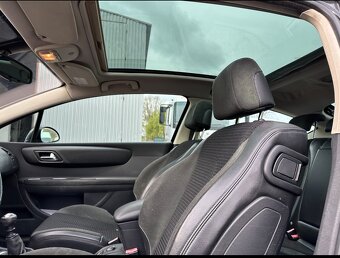 Citroen C4 coupe. 2.0 hdi. 100kw. - 8