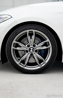 BMW M240i - 8