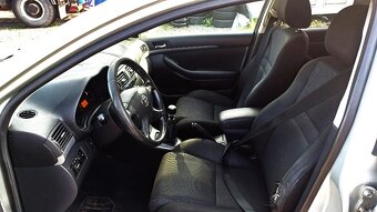 toyota avensis 2.0 D4D. r.v. 2009 - 8