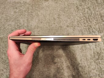 [2v1 15.6"/4K] HP Spectre x360 CZ klávesnice - 8