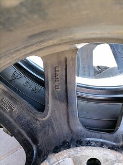 Mazda 3,CX-3 nebo CX-30 original alu kola jako nový215/60R16 - 8