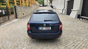 Škoda Superb 2.0 TDI, DSG, 2012, Původ ČR - 8