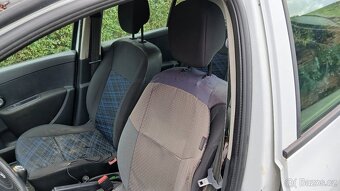 Renaul Clio III (r.v. 2007) - 8