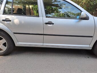 WV Golf 4 1.9 TDI 66kw rok 2001 - 8