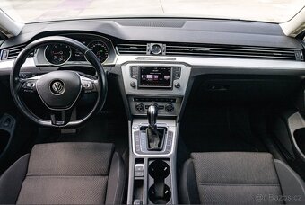 Volkswagen Passat DSG 1,6 TDI 88kW / Masáž / LED svetlá / - 8