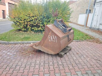 Lžíce podkopová zubatá 130 cm, EA31 - 8