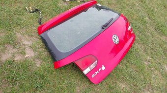 Volkswagen Golf 6 – Dveře kufru - 8