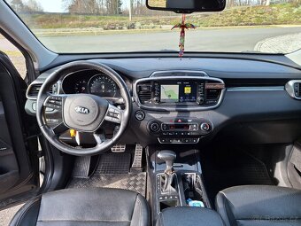 KIA SORENTO - 8