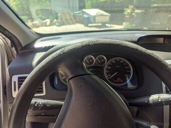 Peugeot 307 1.6 16v Rezervováno - 8