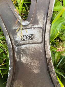 Sada disky Audi 7,5Jx17 ET45 , pneu Nexen letní - 8