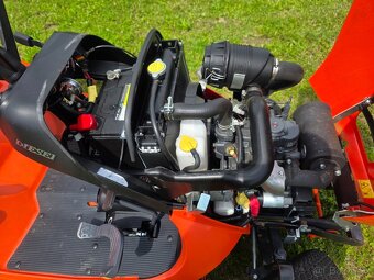 KUBOTA GR 1600 - 8