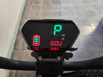 Elektrokoloběžka chopper EcoWheel GR7+ 2000W COC 40Ah lesk - 8