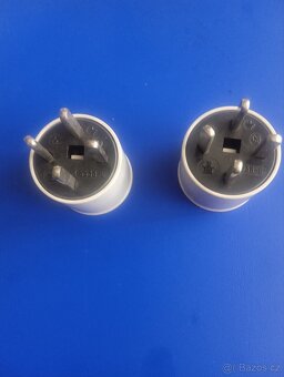 Prodám zástrčky 380V/10A - 8