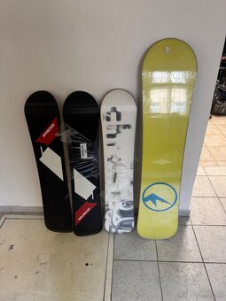 Snowboardová prkna - 8