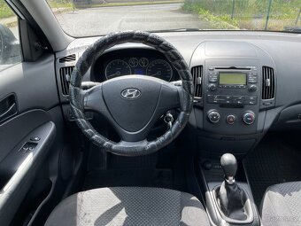 Hyundai I30, 1.4i 2011 - 8