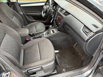 ŠKODA OCTAVIA KOMBI 2017 2.0TDI DSG AMBITION - 8