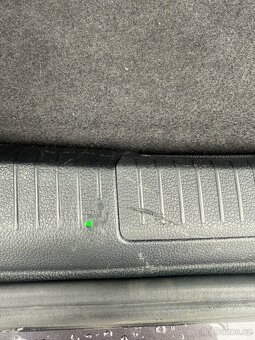 Volkswagen Golf 7 variant 1,6 TDI - LOUNGE EDITION - 8