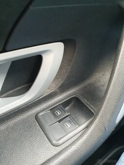 Škoda fabia 2 1.4 benzin 63kW -REZERVACE - 8