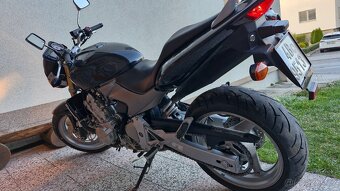Honda Hornet CB600f - 8
