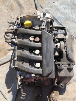 Motor K4M 750 renault Kangoo 4x4 - 8