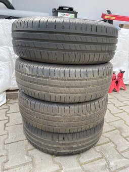 Sada pneu hankook 195/65 R15 - 8