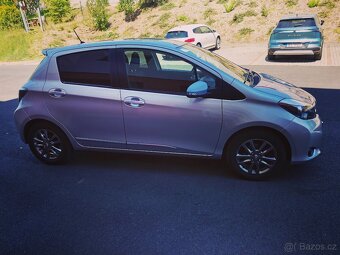 Toyota Yaris, 1.3 i JEN 99000 KM - 8