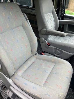 Přední sedačky VW T5, T5.1 caravelle, transporter - 8