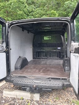 Ford Tranzit 280S 2,2 tdci - 8
