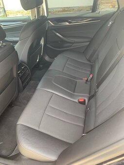 Bmw 520d Touring 2018 Sport Line+Webasto+DPH - 8