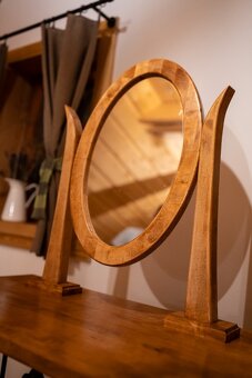 Toaletní stolek se zrcadlem - 8