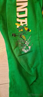 Trika, mikiny, tepláky, bunda 110/116 - 8